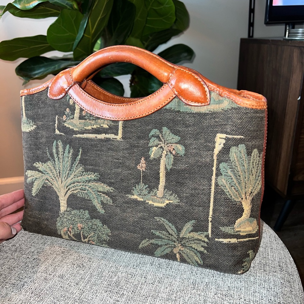 Vintage Tommy Bahama hand bag
